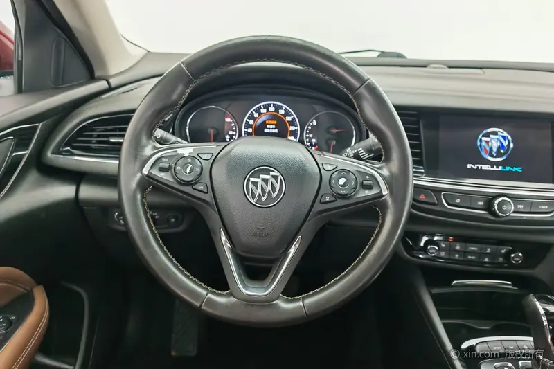 Buick Regal — фото 9
