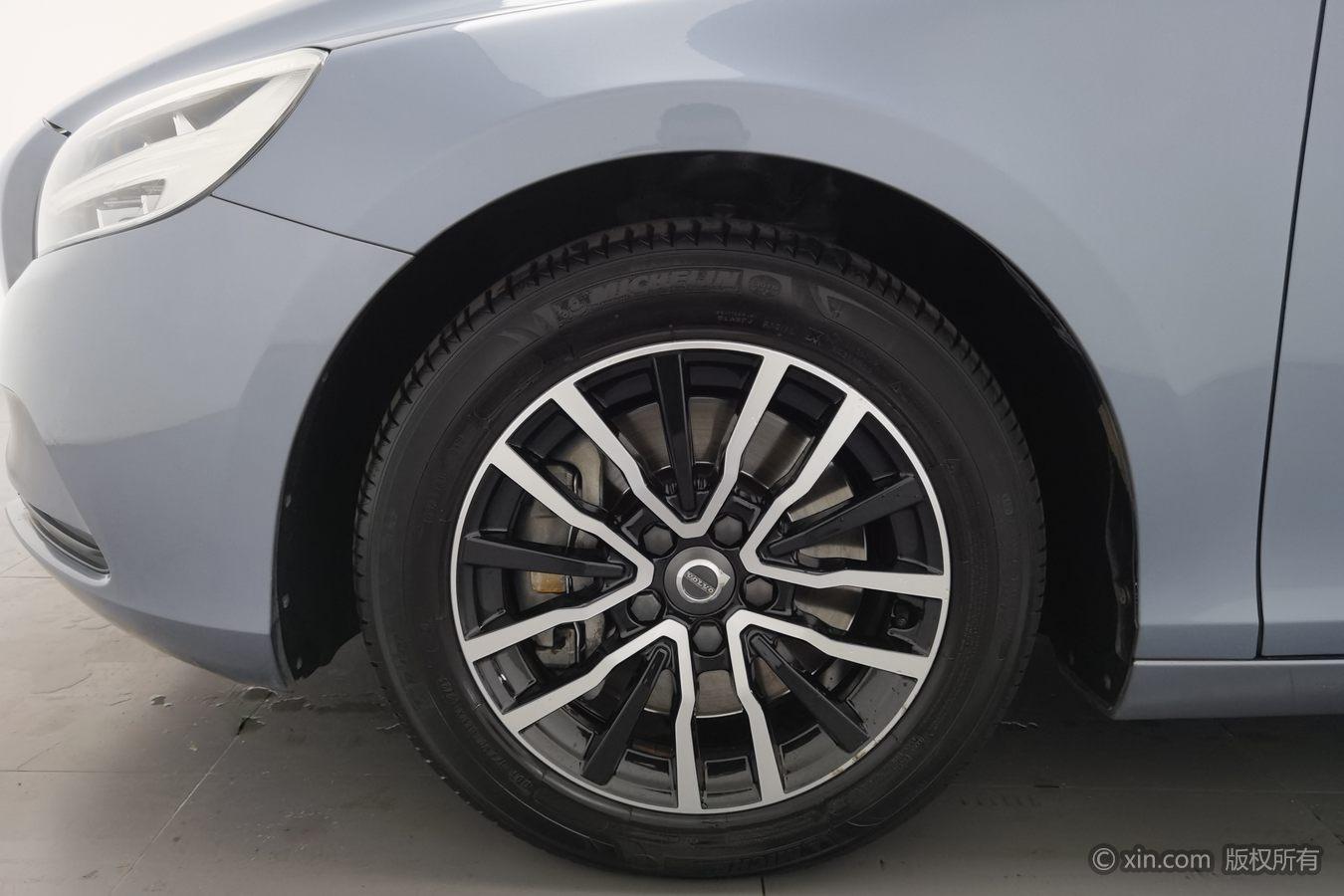 Volvo V40 2018 T3