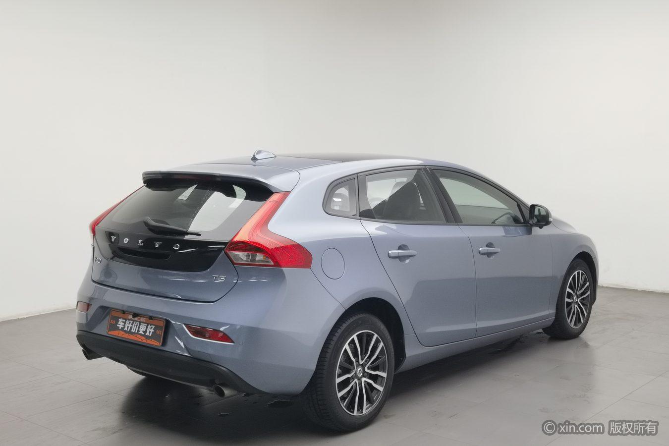 Volvo V40 2018 T3