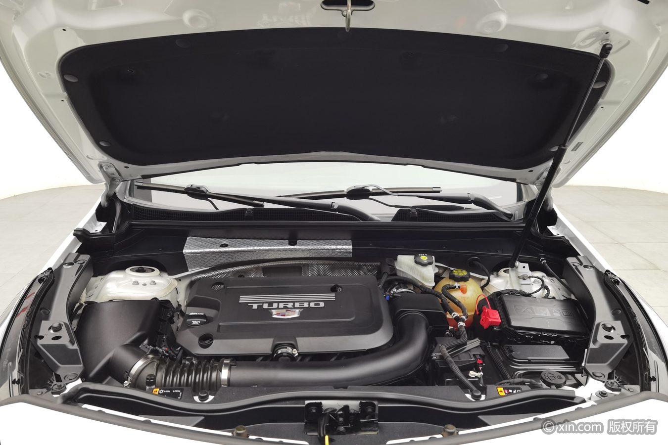 Cadillac XT4 2020 28T Lead
