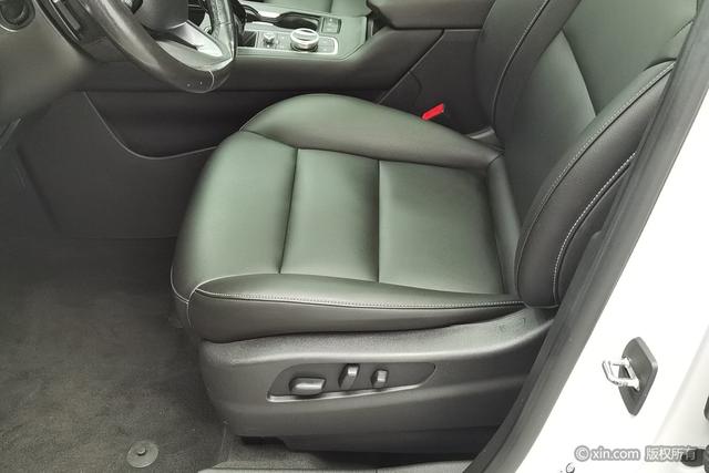Cadillac XT4 2020 28 T 2 WDLeading — фото 18