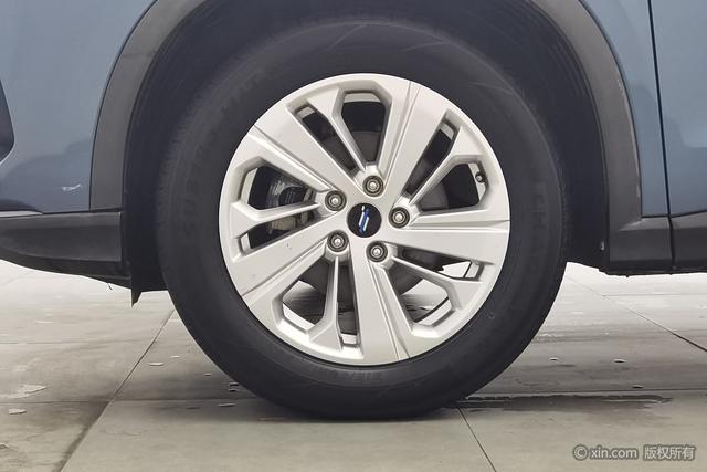 Changan Auchan X5 2021 1.6 L CVTLuxury — фото 9