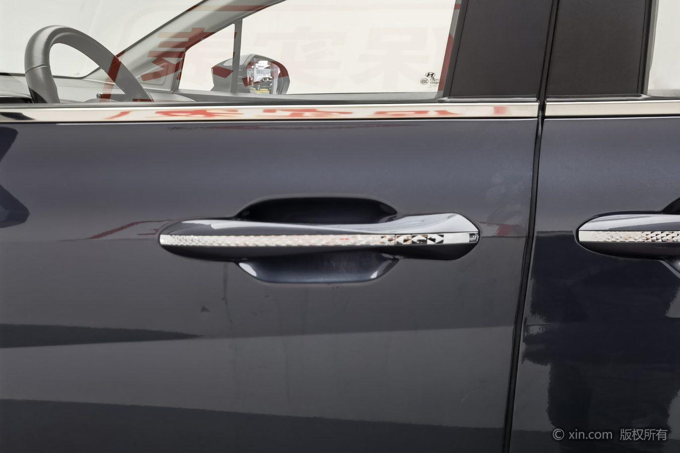 Hyundai Custo 2021 380TGDi Luxury LUX Premium
