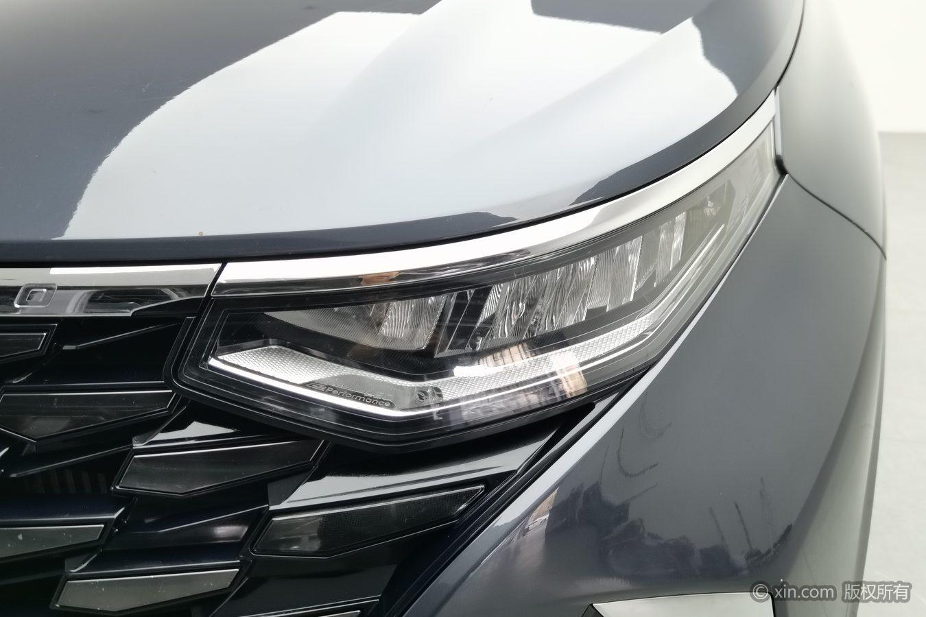 Hyundai Custo 2021 380TGDi Luxury LUX Premium
