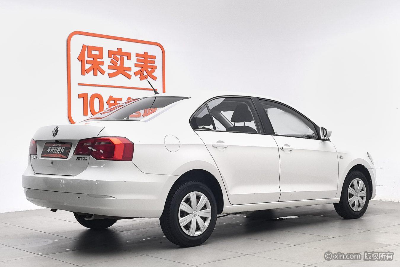 Volkswagen Jetta 2015 1.6L MT Fashion