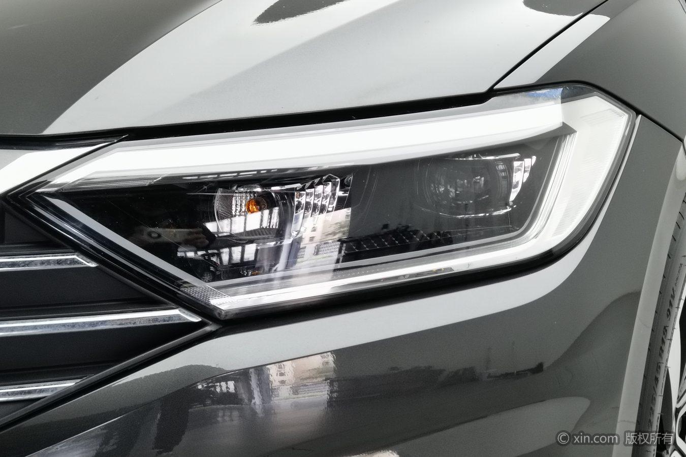 Volkswagen Sagitar 2021 280TSI DSG