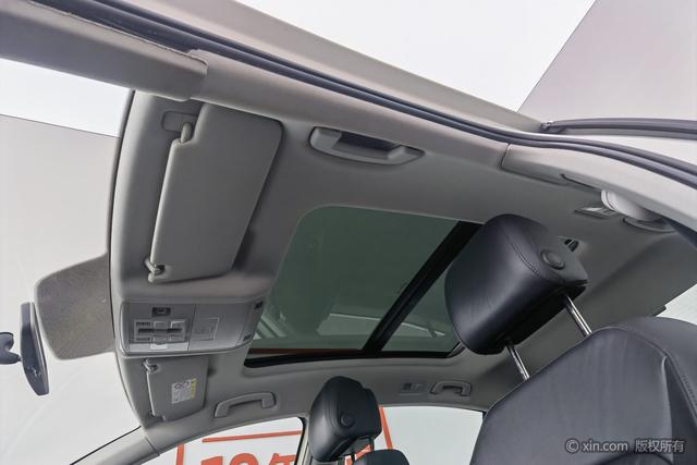 Volkswagen Magotan 2017 330 TSI DSG Leading — фото 20