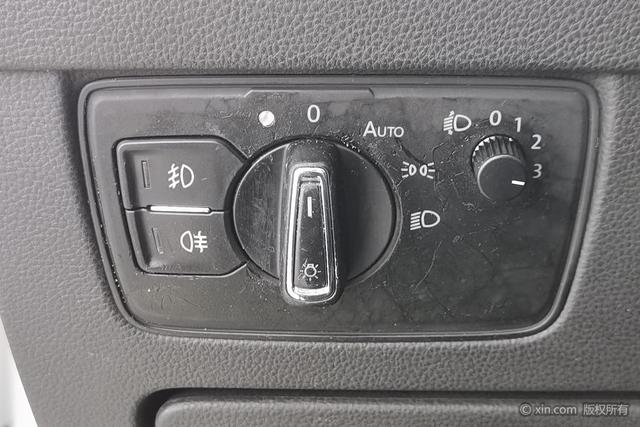 Volkswagen Magotan 2017 330 TSI DSG Leading — фото 16