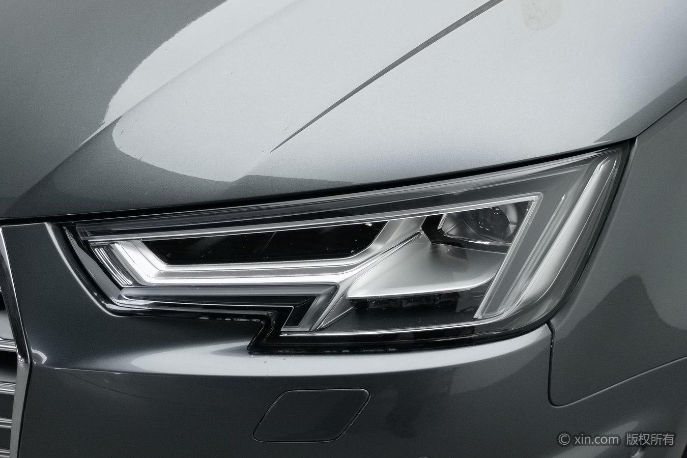 Audi A4L 2019 40 TFSI Fashion VI