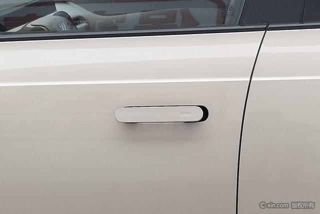 Zhiji Automobile Zhiji LS7 2023 Желтый из Китая