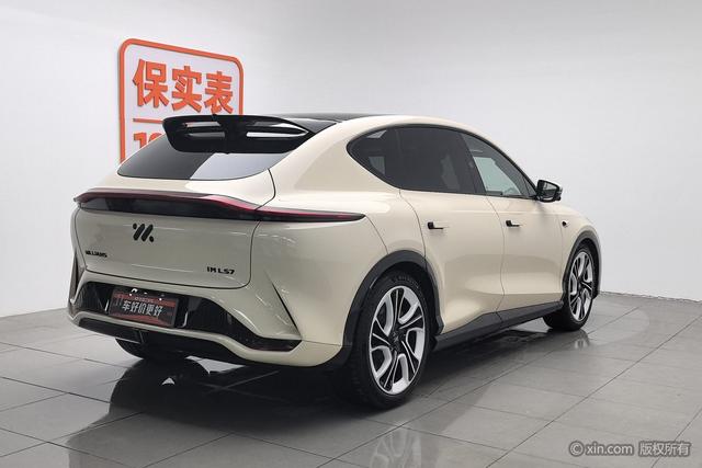 Zhiji Automobile Zhiji LS7 2023 Желтый из Китая, фото 4