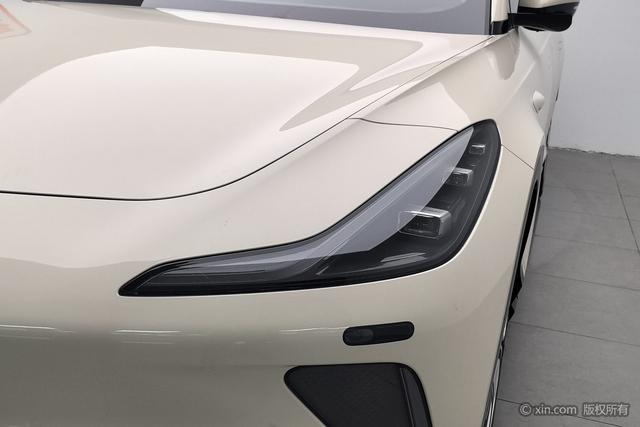 Zhiji Automobile Zhiji LS7 id 3823228 из Китая 7