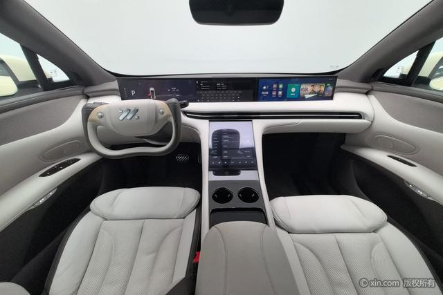 Zhiji Automobile Zhiji LS7 id 3823228 из Китая 14