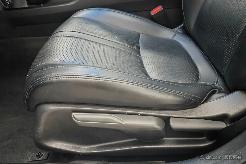 Honda Civic 220TURBO CVT люкс — фото 13