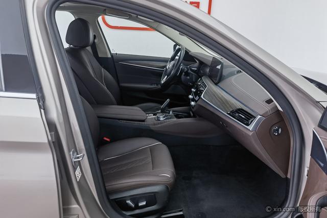 BMW 5 series id 4320808 из Китая 18