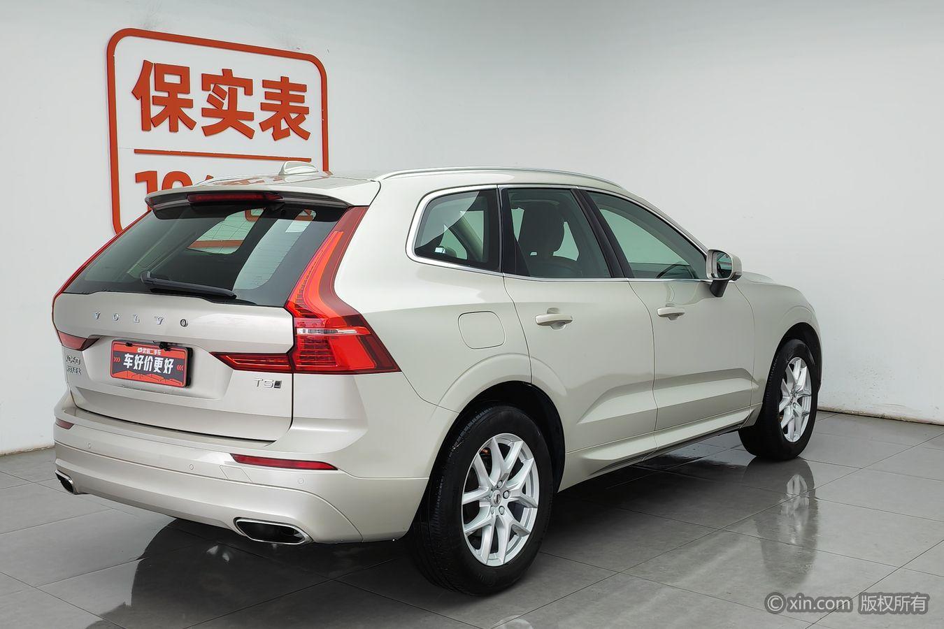 Volvo XC60 2019 T5 V