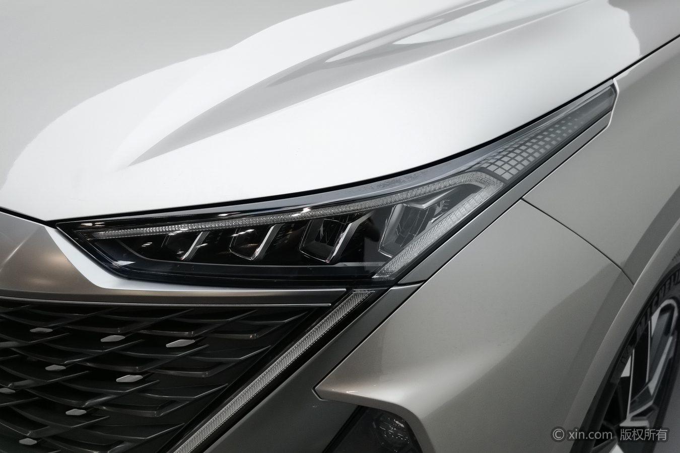 Roewe RX9 2023 2.0TGI