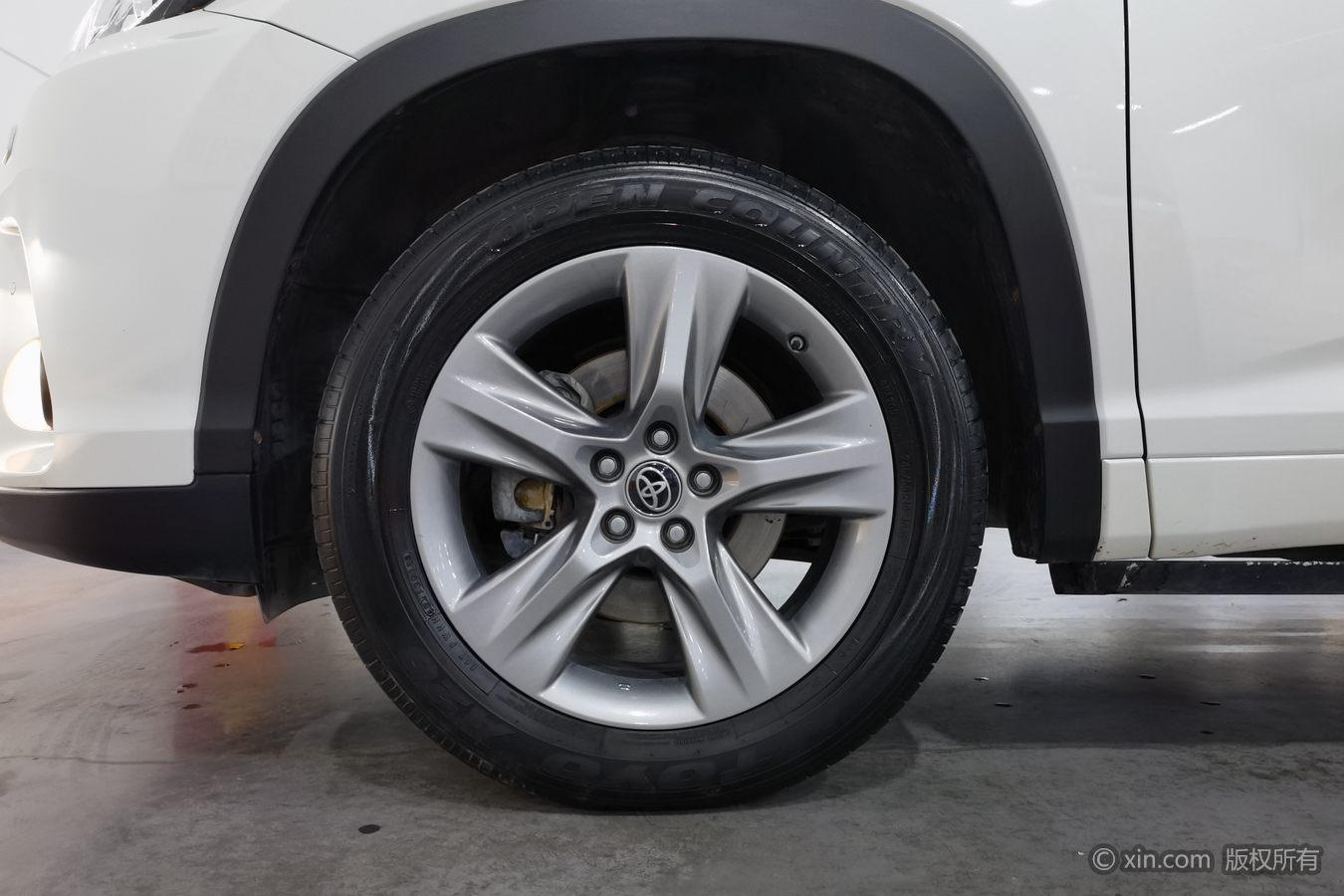 Toyota Highlander 2018 2.0T 7 мест V