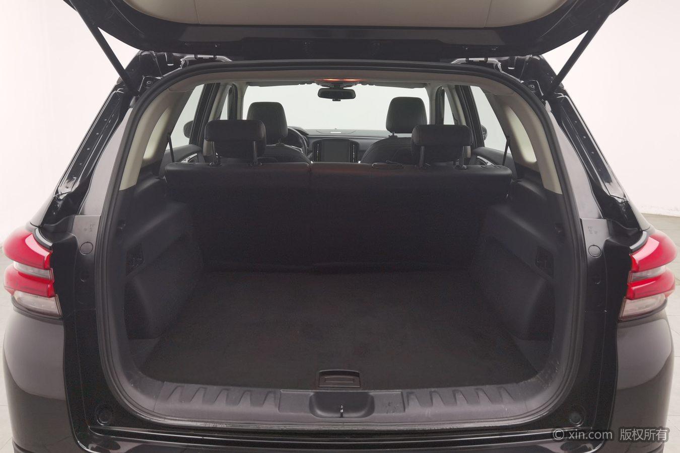 Brilliance V7 2019 yun dong 300T АКПП Люкс