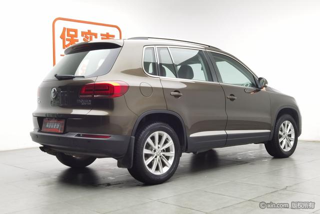 Volkswagen Tiguan 2016 300 TSI AT 2 WD — фото 4