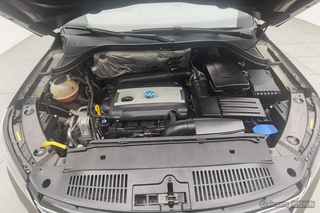 Volkswagen Tiguan 2016 300 TSI AT 2 WD — фото 5