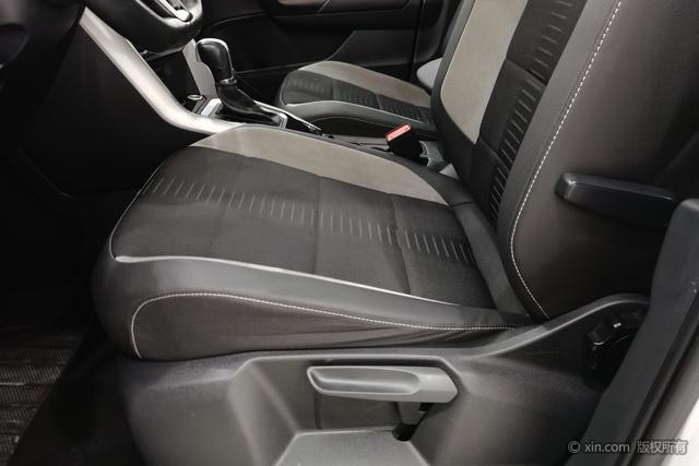 Volkswagen T-Roc 2022 280 TSI DSG 2 WD PLUS — фото 18