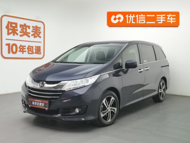 Honda Odyssey 2015 года выпуска