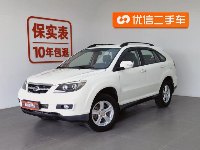 BYD S6 2014 года выпуска
