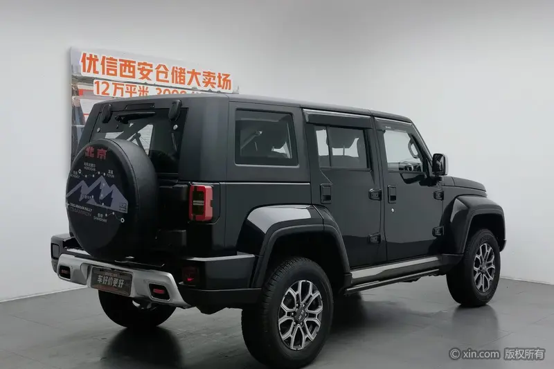 BAIC BJ 40 2.0 T AT 4 WD — фото 4