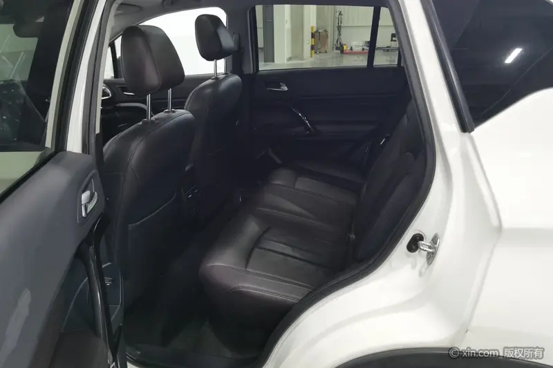 Trumpchi GAC Trumpchi GS 4 235 T AT 2 WD — фото 14
