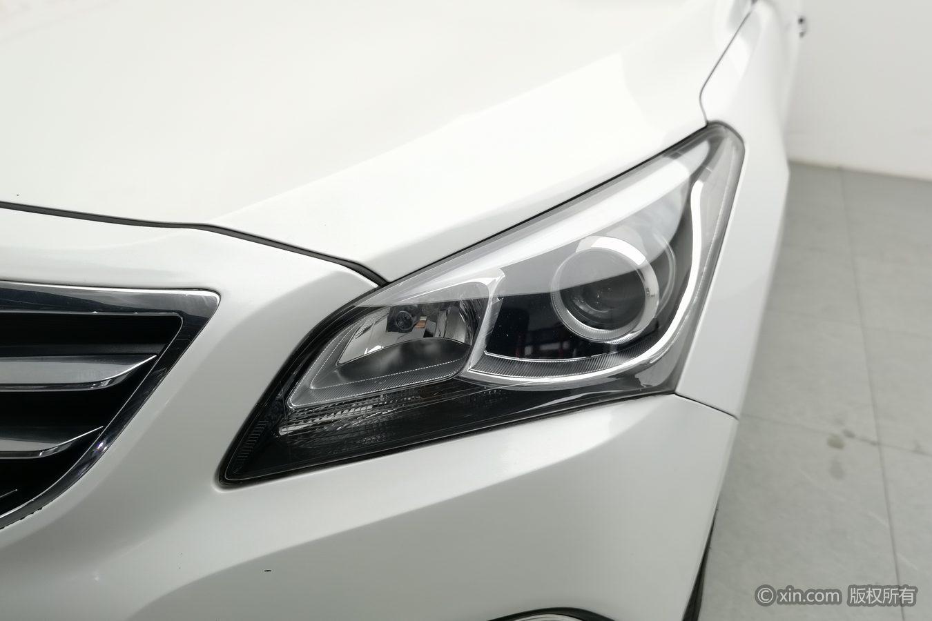 Hyundai Mistra 2016 1.6T AT GLS
