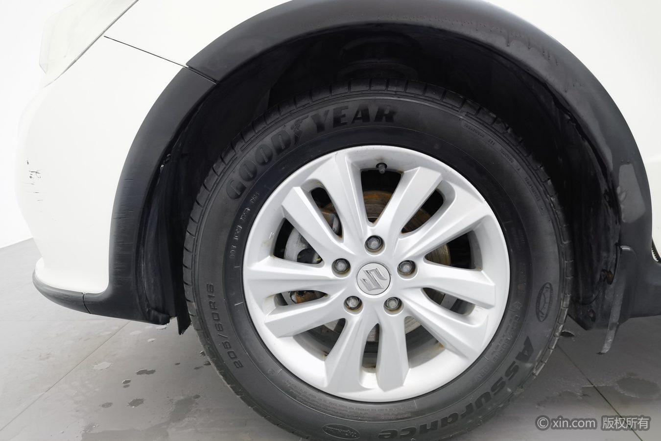 Suzuki SX4 2013 1.6L MT