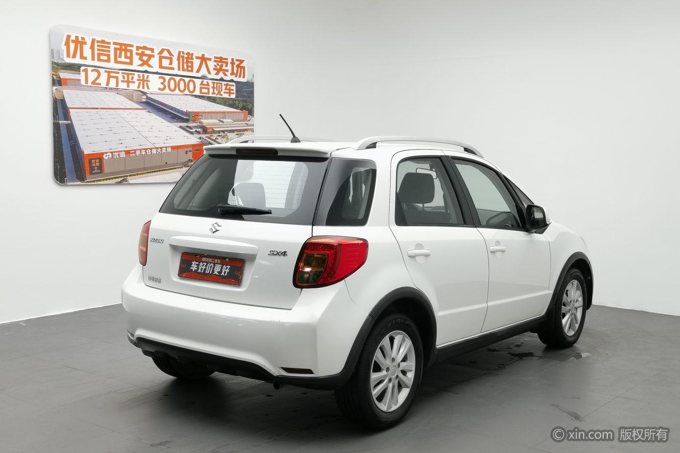 Suzuki SX4 2013 1.6L MT