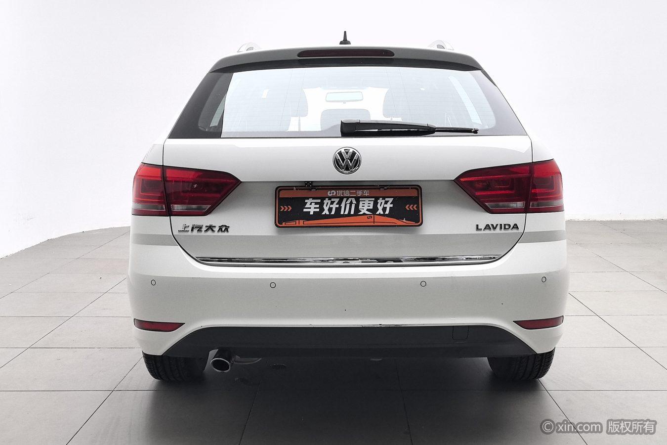 Volkswagen Gran Lavida 2015 1.6L AT Comfort