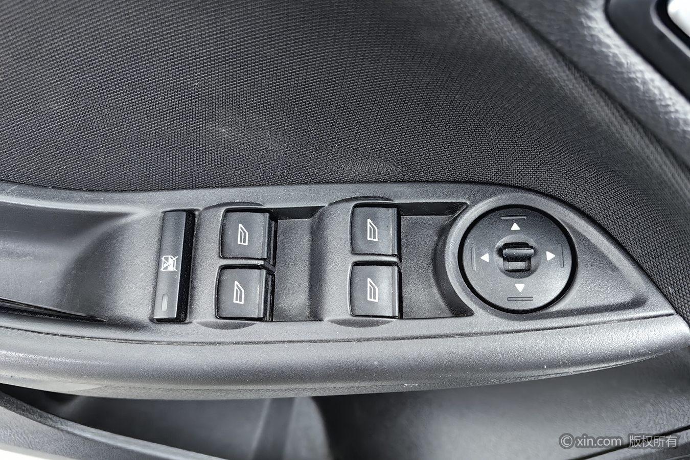 Ford Focus — фотографии объявления, Фото 13