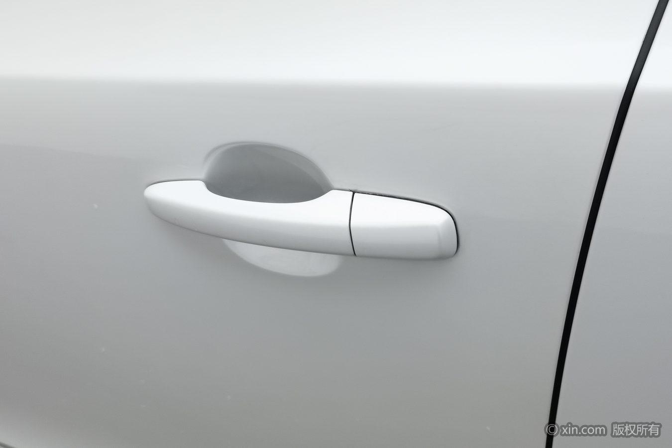 Volvo V40 2018 T3