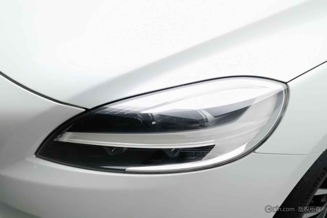 Volvo V40 2018 T3