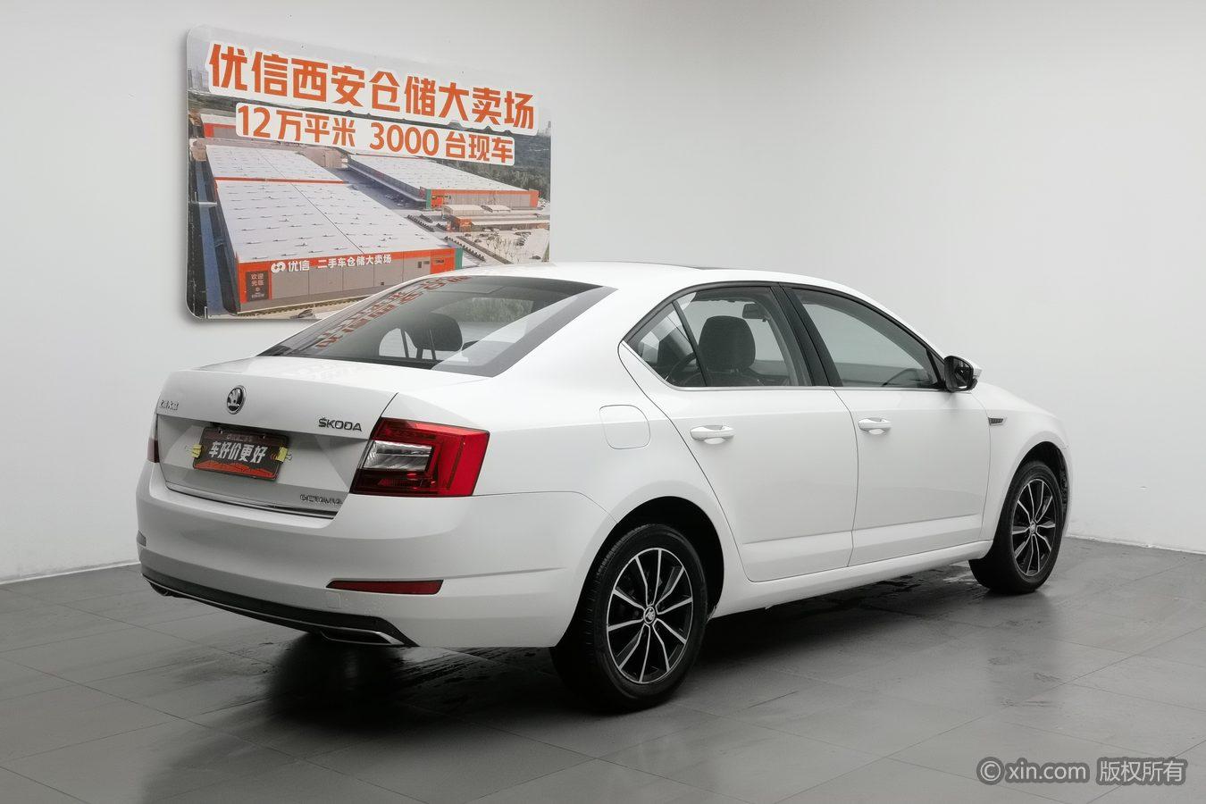 Skoda Octavia 2017 1.6L AT