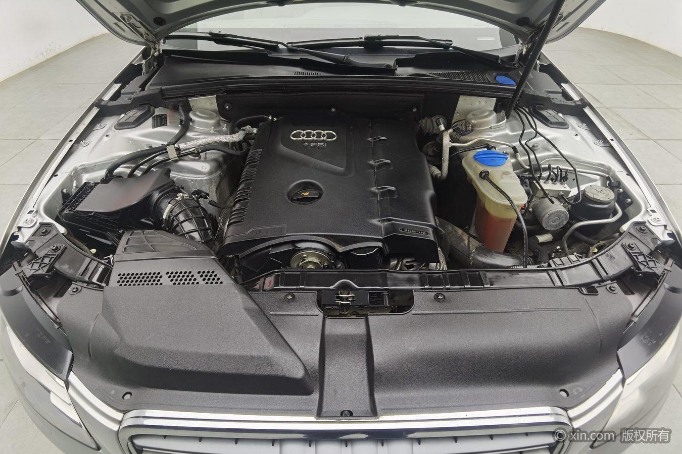 Audi A4L 2010 2.0 TFSI Luxury