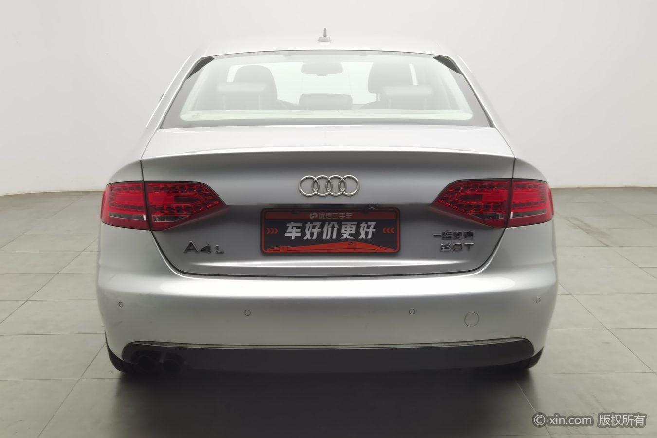Audi A4L 2010 2.0 TFSI Luxury