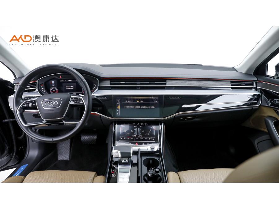 Audi A8, фото 6
