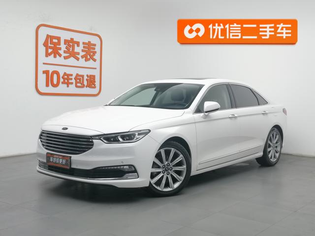 Ford Taurus 2019 года выпуска
