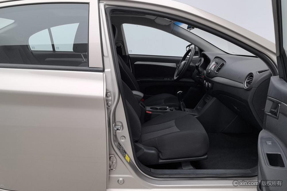 Roewe 350, фото 24