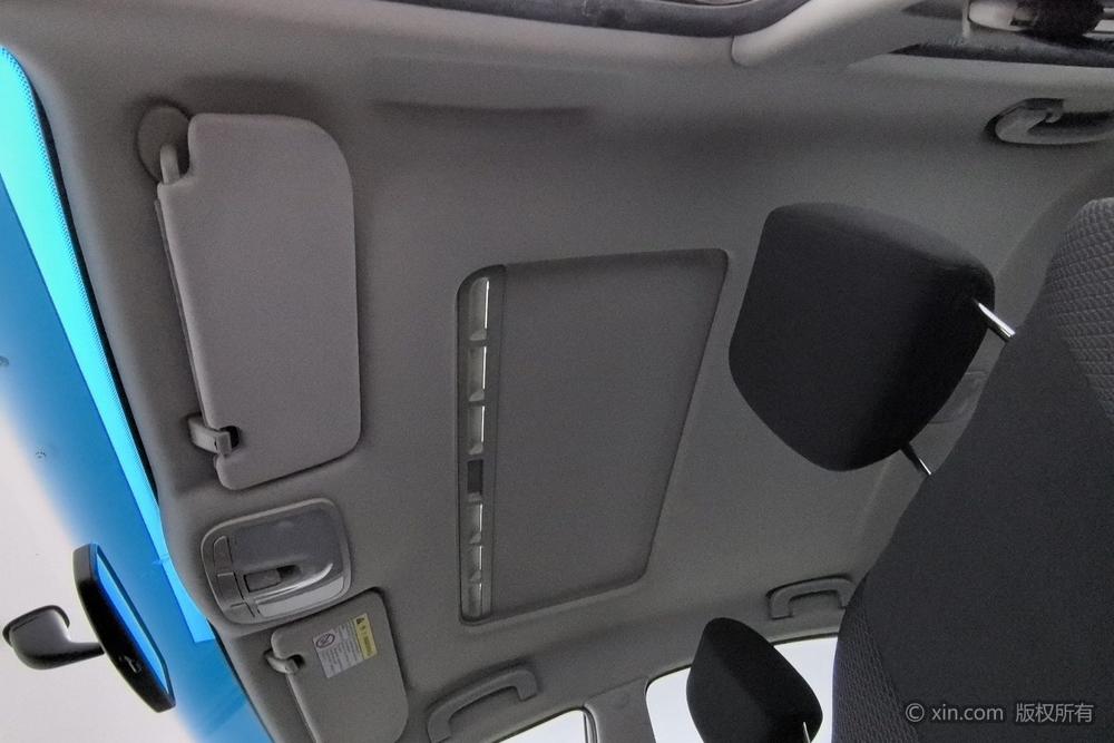 Roewe 350, фото 20