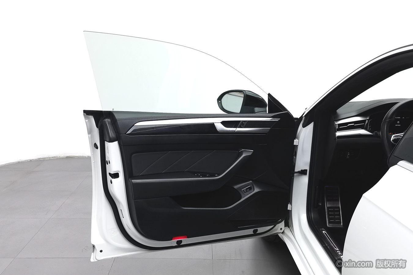 Volkswagen CC 2020 Белый из Китая, фото 6