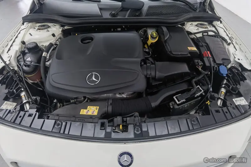 Mercedes-Benz GLA — фото 6