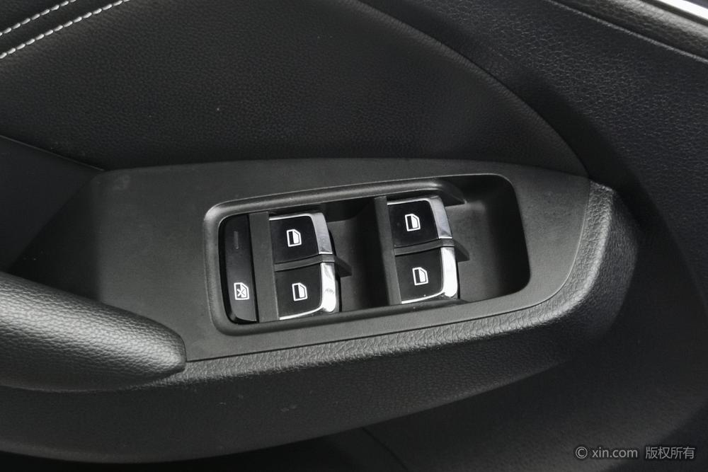 Roewe RX5, фото 23