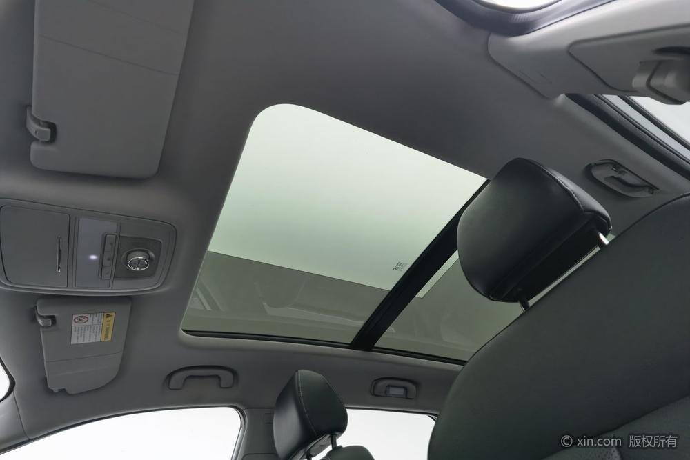 Roewe RX5, фото 21