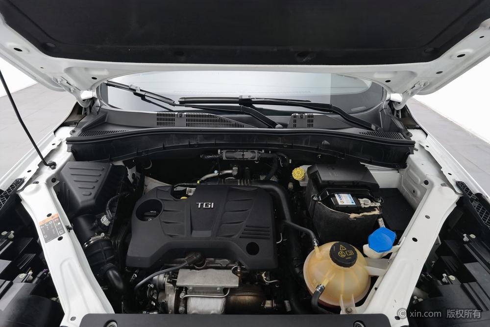 Roewe RX5, фото 5