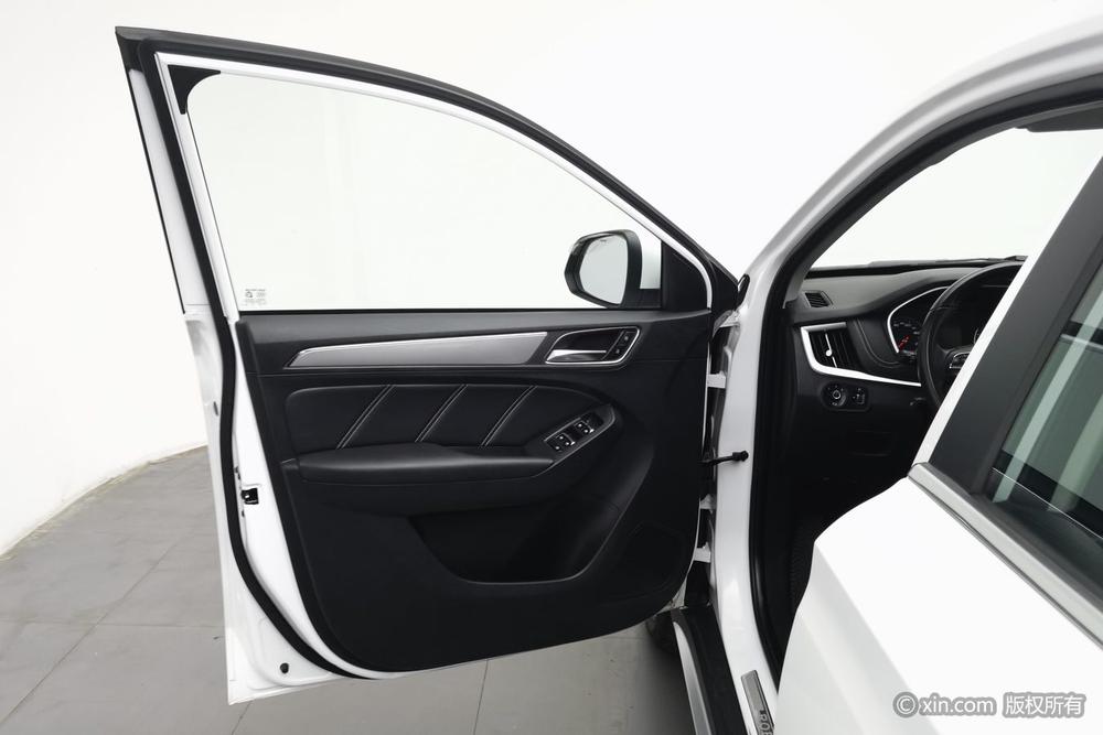 Roewe RX5, фото 22